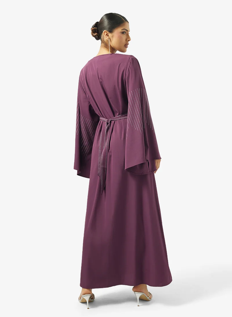 خزانة Embellished Abaya With Sheila